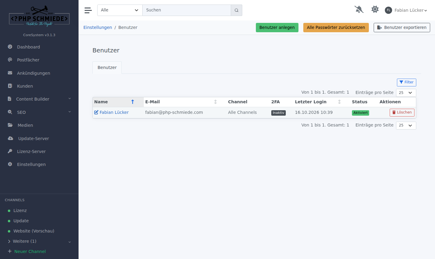 Administration interface of a web application with a user list, roles and status